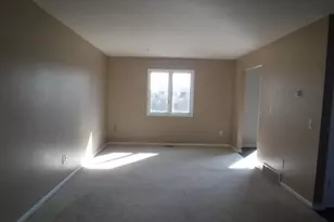 1038 Allen Ct, Plainwell, MI 49080 - Photo 7