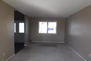 1038 Allen Ct, Plainwell, MI 49080 - Photo 9