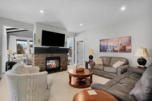 14067 Phoenix Pl, Holland, MI 49424 - Photo 5