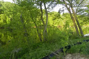 558 Swan River Dr, Benton Harbor, MI 49022 - Photo 35