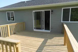 558 Swan River Dr, Benton Harbor, MI 49022 - Photo 25