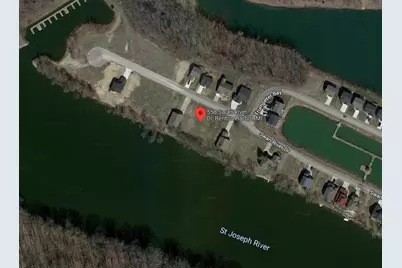 558 Swan River Drive, Benton Harbor, MI 49022 - Photo 45