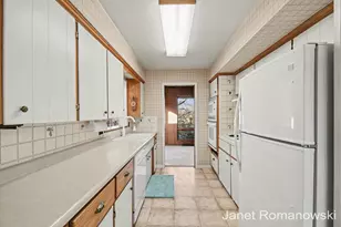 7119 Oran Dr SE, Grand Rapids, MI 49546 - Photo 9