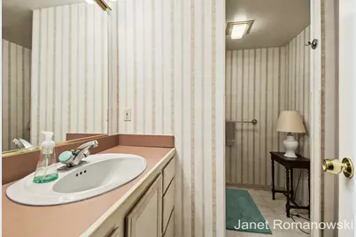 7119 Oran Drive SE, Grand Rapids, MI 49546 - Photo 21