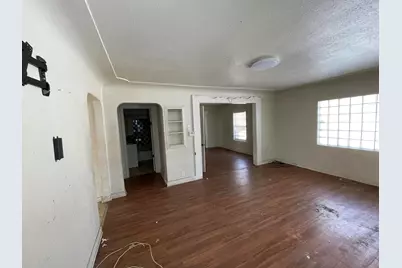 2111 6th Street, Muskegon, MI 49444 - Photo 9