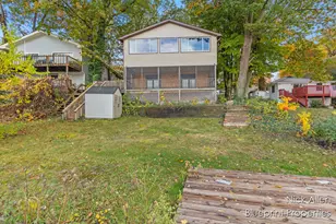 7093 Peninsula Dr NE, Rockford, MI 49341 - Photo 37