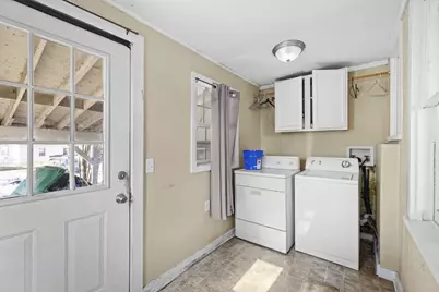 718 Regent Street, Niles, MI 49120 - Photo 9