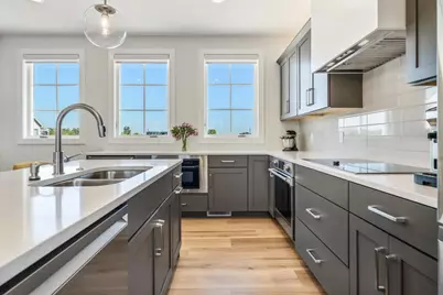 126 Mariners Cove, Saint Joseph, MI 49085 - Photo 17