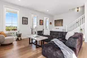 126 Mariners Cv, Saint Joseph, MI 49085 - Photo 5