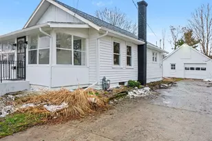 920 Cherry St, Niles, MI 49120 - Photo 3