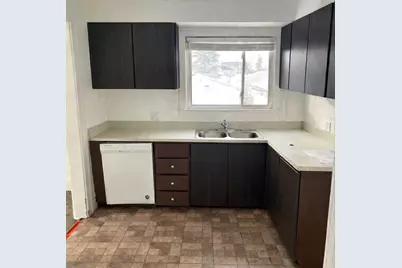 8944 William Street, Taylor, MI 48180 - Photo 7