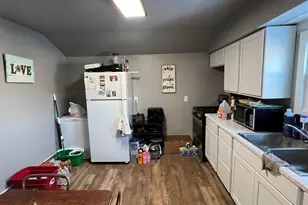 302 W Lincoln Ave, Ionia, MI 48846 - Photo 19