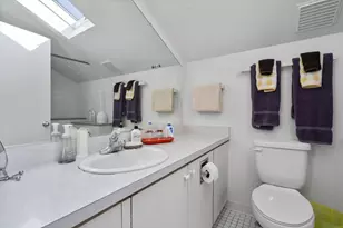 921 E Huron St, Ann Arbor, MI 48104 - Photo 15