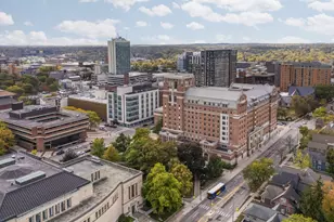 921 E Huron St, Ann Arbor, MI 48104 - Photo 23