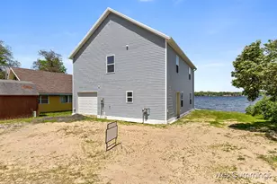 2678 Ottawa Dr, Orleans, MI 48865 - Photo 25