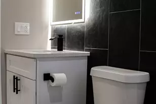 1283 Helen St, Inkster, MI 48141 - Photo 9