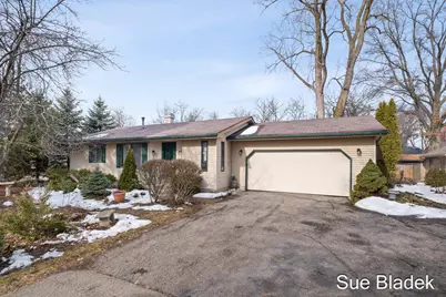 2645 Cascade Road SE, Grand Rapids, MI 49506 - Photo 1