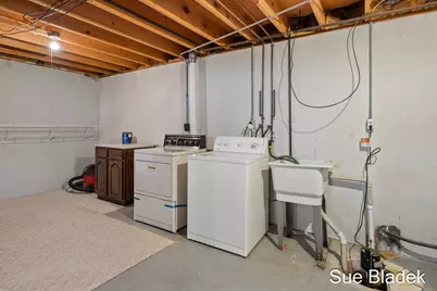 2645 Cascade Road SE, Grand Rapids, MI 49506 - Photo 29