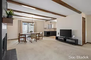 2645 Cascade Rd SE, Grand Rapids, MI 49506 - Photo 11