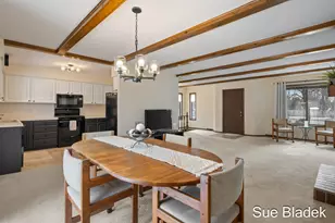 2645 Cascade Rd SE, Grand Rapids, MI 49506 - Photo 13