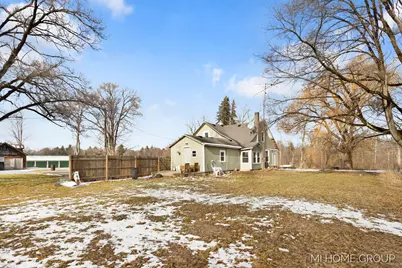 20449 W Howard City-Edmore, Howard City, MI 49329 - Photo 3