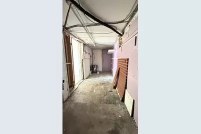 800 W Willow Street, Lansing, MI 48906 - Photo 33