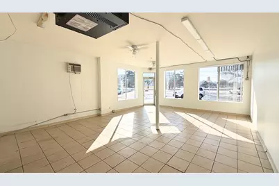 800 W Willow Street, Lansing, MI 48906 - Photo 11