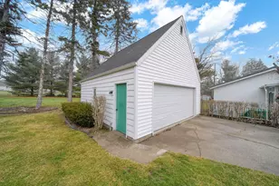 1230 Madison Dr, Adrian, MI 49221 - Photo 33