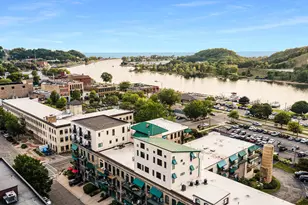 110 N Harbor, Grand Haven, MI 49417 - Photo 47