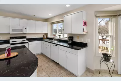 5958 Lohr Lake Drive, Ann Arbor, MI 48108 - Photo 23