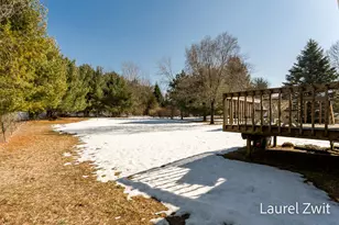 1125 Warner St, Whitehall, MI 49461 - Photo 5