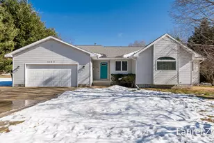 1125 Warner St, Whitehall, MI 49461 - Photo 1