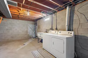 2140 Carol Ln, Stevensville, MI 49127 - Photo 23