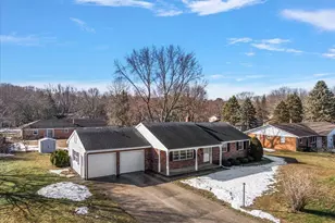 2140 Carol Ln, Stevensville, MI 49127 - Photo 31