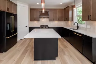 7872 Interlochen St, Kalamazoo, MI 49009 - Photo 9