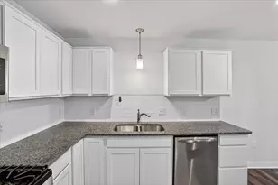 1069 Sunnyside Dr, Wayland, MI 49348 - Photo 7