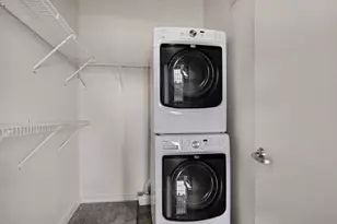 940 Monroe Ave NW, Grand Rapids, MI 49503 - Photo 13