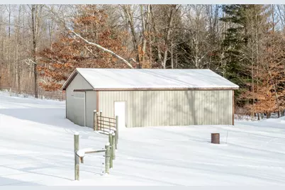 9014 185th Avenue, Stanwood, MI 49346 - Photo 3
