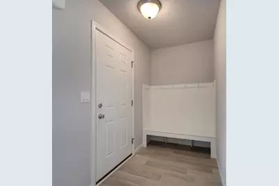 1005 Foxglove Avenue, Vicksburg, MI 49097 - Photo 9