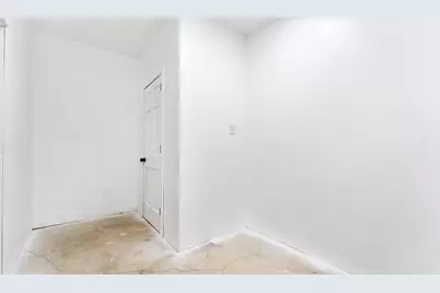 4490 N Squirrel Road, Auburn Hills, MI 48326 - Photo 43