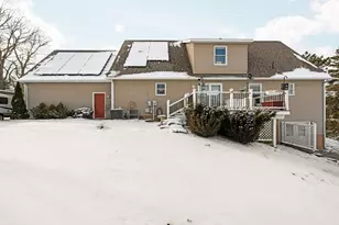 4490 N Squirrel Rd, Auburn Hills, MI 48326 - Photo 11