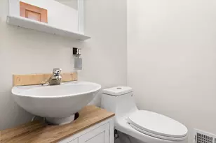 4490 N Squirrel Rd, Auburn Hills, MI 48326 - Photo 35