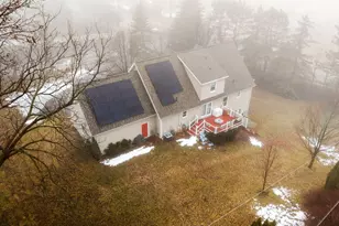 4490 N Squirrel Rd, Auburn Hills, MI 48326 - Photo 5