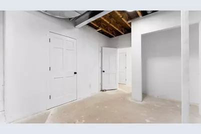 4490 N Squirrel Road, Auburn Hills, MI 48326 - Photo 41