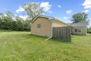 26700 Martinsville Rd, New Boston, MI 48164 - Photo 41