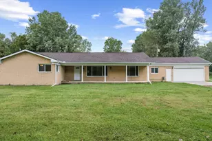 26700 Martinsville Rd, New Boston, MI 48164 - Photo 5