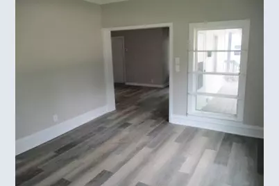 6627 E Berrien Street E, Eau Claire, MI 49111 - Photo 17