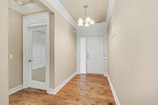 4313 Bennett Park Cir, Troy, MI 48085 - Photo 5