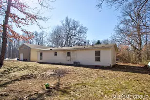 5312 120th Ave, Fennville, MI 49408 - Photo 7
