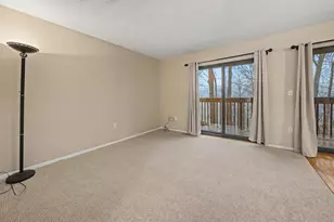 1564 Charter Oak Dr, Rochester Hills, MI 48309 - Photo 7